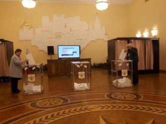 СОТРУДНИКИ ФИЛИАЛА НАБЛЮДАЛИ ЗА ХОДОМ ГОЛОСОВАНИЯ В ПОСОЛЬСТВЕ РФ В РА